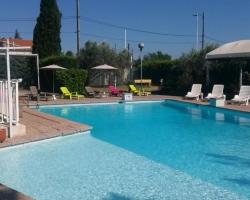 The Originals Access, Hostellerie des Pins, Montélimar (Inter-Hotel)