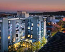 Staypineapple, Watertown Hotel, University District Seattle