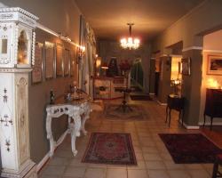 Karoo Theatrical Hotel