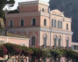 Hotel Capri