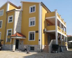 Apartments Lili