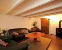Beautiful Apartment in Weissenhof near the Forest