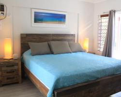 A Contemporary House In Paradise B&B