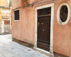 Casa Marinella Close Rialto Bridge