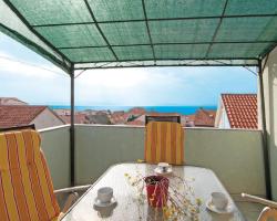 Apartments Otok