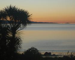 Pohutukawa Coast BnB