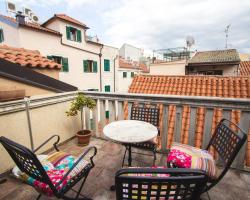 Jerry & Oli's Apartments