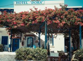 Dora's Studios & Apartments, aparthotel in Megas Yialos-Nites