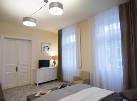 Zora Apartman, hotel near Eger Castle, Eger