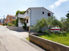 Apartments Jagoda, hotel in Vrbnik