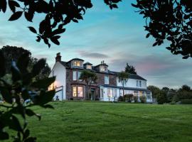 The Arran Lodge & Arran Sleep Huts, hotel em Lamlash