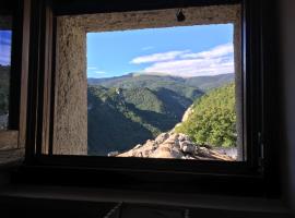 Stone House Ilovemajella, hotel a Pretoro