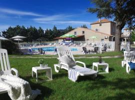 VVF Haute Provence, vacation rental in Lagrand