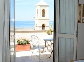 Maison Huguette, Hotel in Civitavecchia