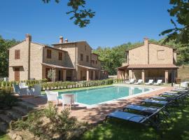 Borgo Poggiardelli, serviced apartment in Montepulciano