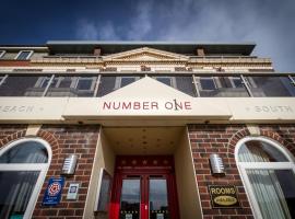 نمبر وان ساوث بيتش، فندق في بلاكبول