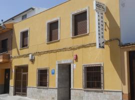 La Posada De Sancho, guest house in Tomelloso