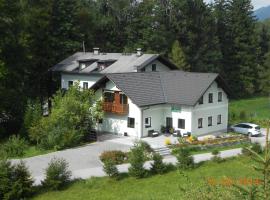 Pension Wanderruh, hotel cerca de Gruppenumlaufbahn, Grünau im Almtal