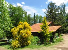 Cabanas Sumampa, hotel in Cacheuta