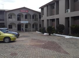 Royal Bleumich Hotel, hotel in Old Tafo