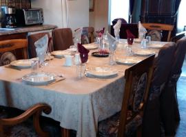 Gite Agricole Les Lilas, bed & breakfast σε Saint Wenceslas