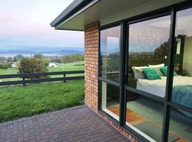 Hamurana에 위치한 호텔 Rotorua Lake View Villa