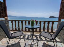 Poseidon Apartments, hotel v destinaci Tolo