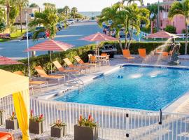 Viesnīca St. Pete Beach Suites pilsētā Sentpītbīča