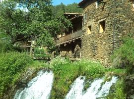 Los Balcones del Río, ваканционно жилище в Робледийо де Гата