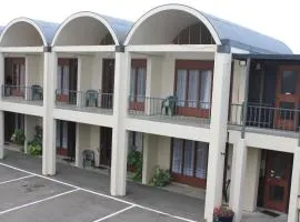 Elmore Lodge Motel