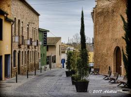 Hotel Muralleta, hotel v destinaci Riba-Roja De Turia