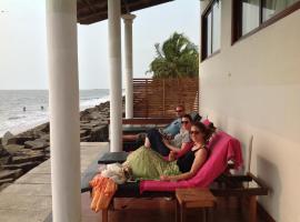 Cherai Onetree Retreat, hotel i Cherai Beach