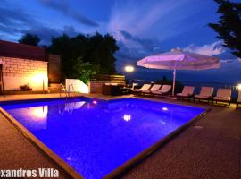 Alexandros Villa Luxury Achiilion Corfu, hotel mewah di Perama