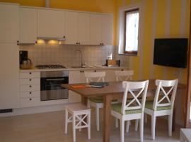 Appartamenti Girasole, хотел в Канобио