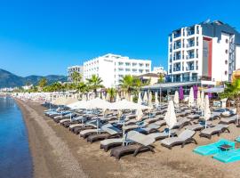 Marmaris Beach Hotel, отель в Мармарисе