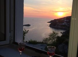 Guesthouse Maritimo, guest house in Ulcinj