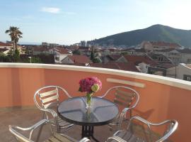 Garni Hotel Koral: Budva'da bir otel