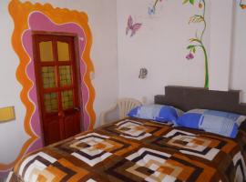 Hostal La Casa del Sol, guest house in Copacabana