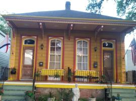 Creole Victorian for groups large and small, hotel in New Orleans