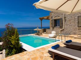 Tseralia Houses, hotell i Stoupa