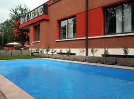 Airone Hotel, ξενοδοχείο στη Ρέτζιο Εμίλια