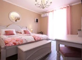 Shabby chic rooms