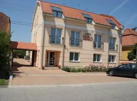 Mara Apartman