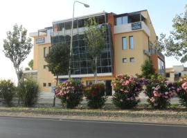 Erasmus Hotel, hotel Gelában