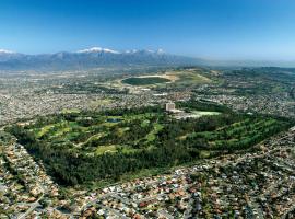 Pacific Palms Resort and Golf Club, hotel in La Puente