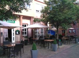 Hotel Löwensteiner Hof Haus am Neuplatz, hotel v destinaci Wertheim