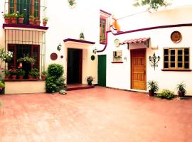 Casa Jacinta Guest House, hotel cerca de Museo Frida Kahlo, Ciudad de México