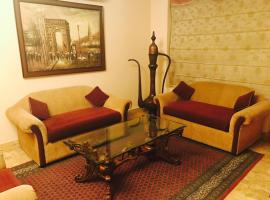 Skylink Suites Bed & Breakfast: Yeni Delhi'de bir otel