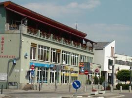 Európa Penzión, hotel in Štúrovo