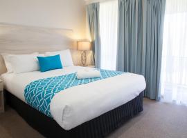 Busselton Villas and Glamping Village, готель у місті Басселтон